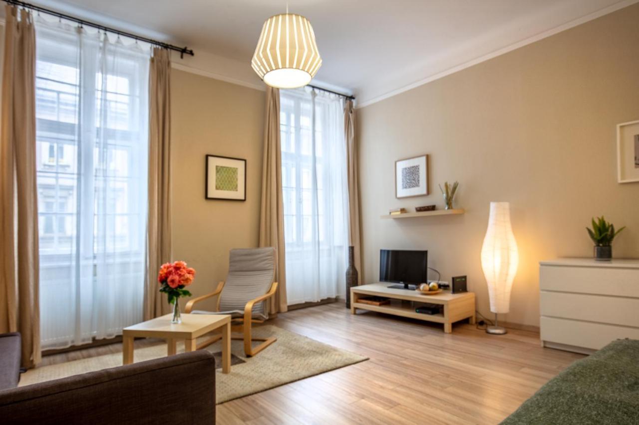 Orangehomes One Bedroom Comfy Apartment Budapest Exterior photo
